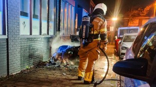 Pand loopt schade op bij brand in Enschede