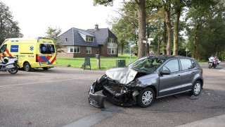 Twee gewonden bij aanrijding in Bornerbroek