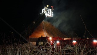 Schade door brand bij boerderij in Beckum
