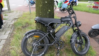 Bestuurder fatbike gewond bij aanrijding in Enschede