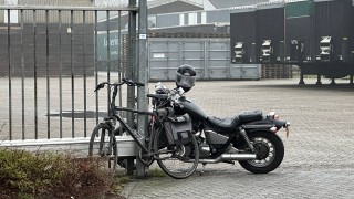 Fietser gewond na aanrijding met motor in Nijverdal
