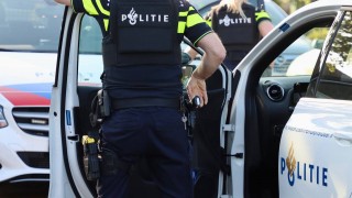 Gewonde en aanhouding na melding schietincident in Oldenzaal, politie zoekt getuigen