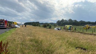 Twee gewonden bij aanrijding op de A1 bij Holten, traumahelikopter opgeroepen