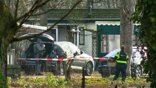 Dienst Speciale Interventies ingezet na dreiging in Enschede, vuurwapen en munitie aangetroffen