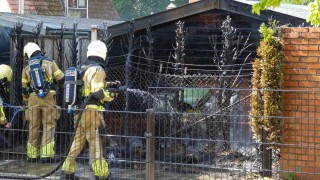 Flinke rookontwikkeling en schade bij brand in Enschede