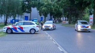 Man aangehouden na melding van bedreiging met mes in Enschede