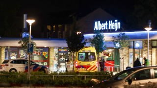Politie schiet bij gewapende overval in Oldenzaal, getuige geraakt door mes verdachte