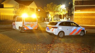 Politie lost waarschuwingsschot na bedreiging in Goor